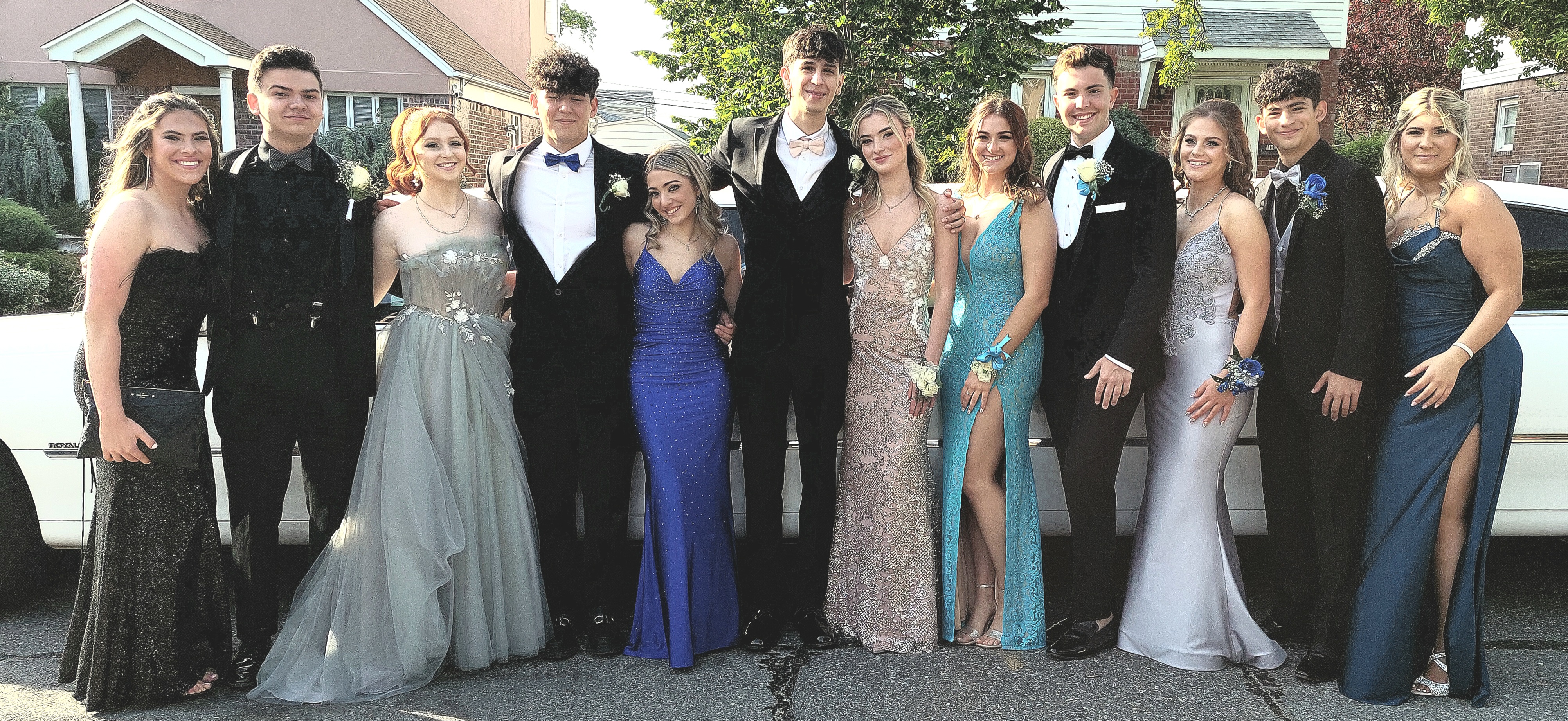 Long Island's Most Affordable and Trusted Prom Limo Service Long Island's Most Affordable and Trusted Prom Limo Service