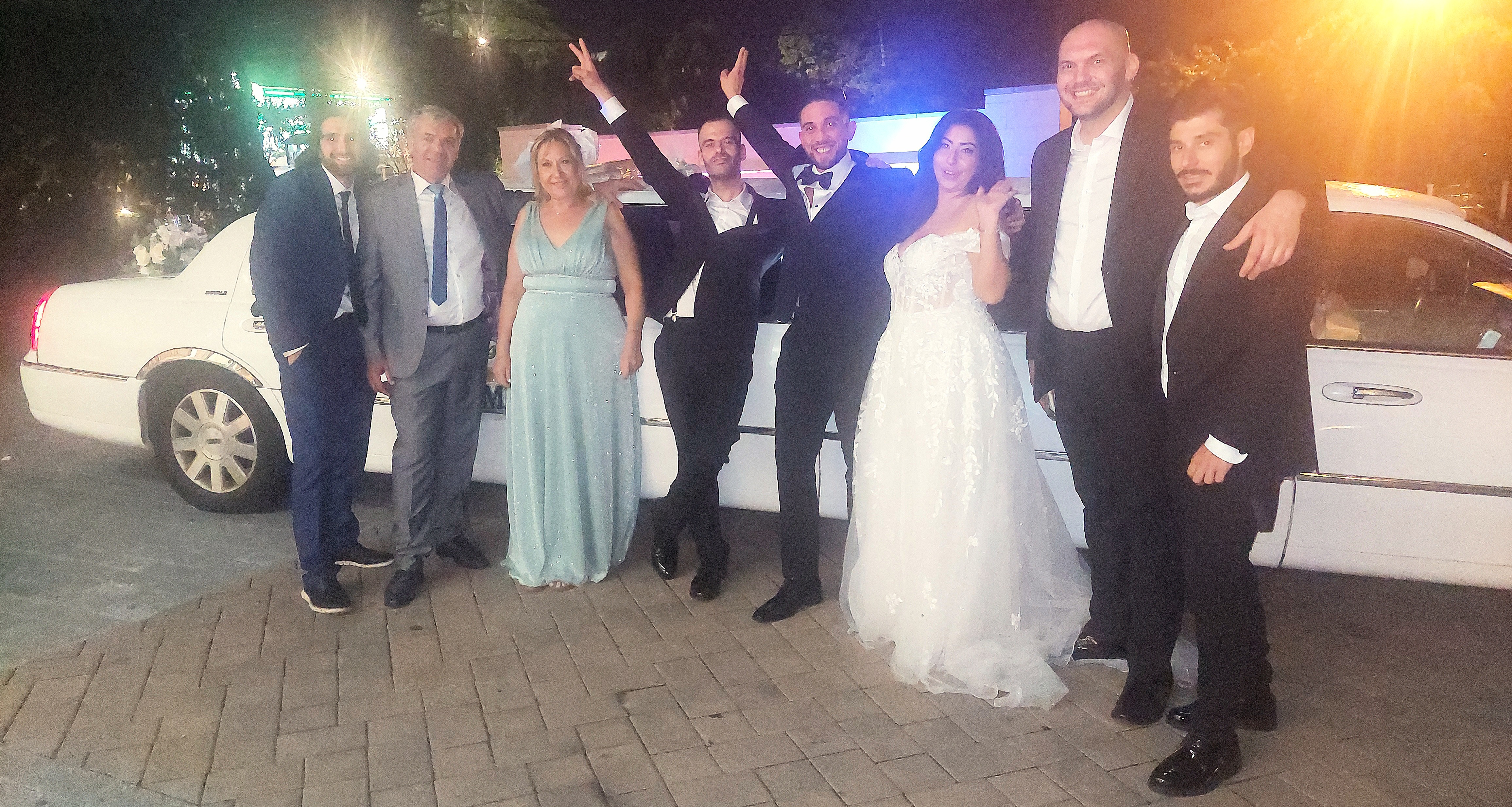 Long Island's Most Affordable & Trusted Wedding Limo Service 