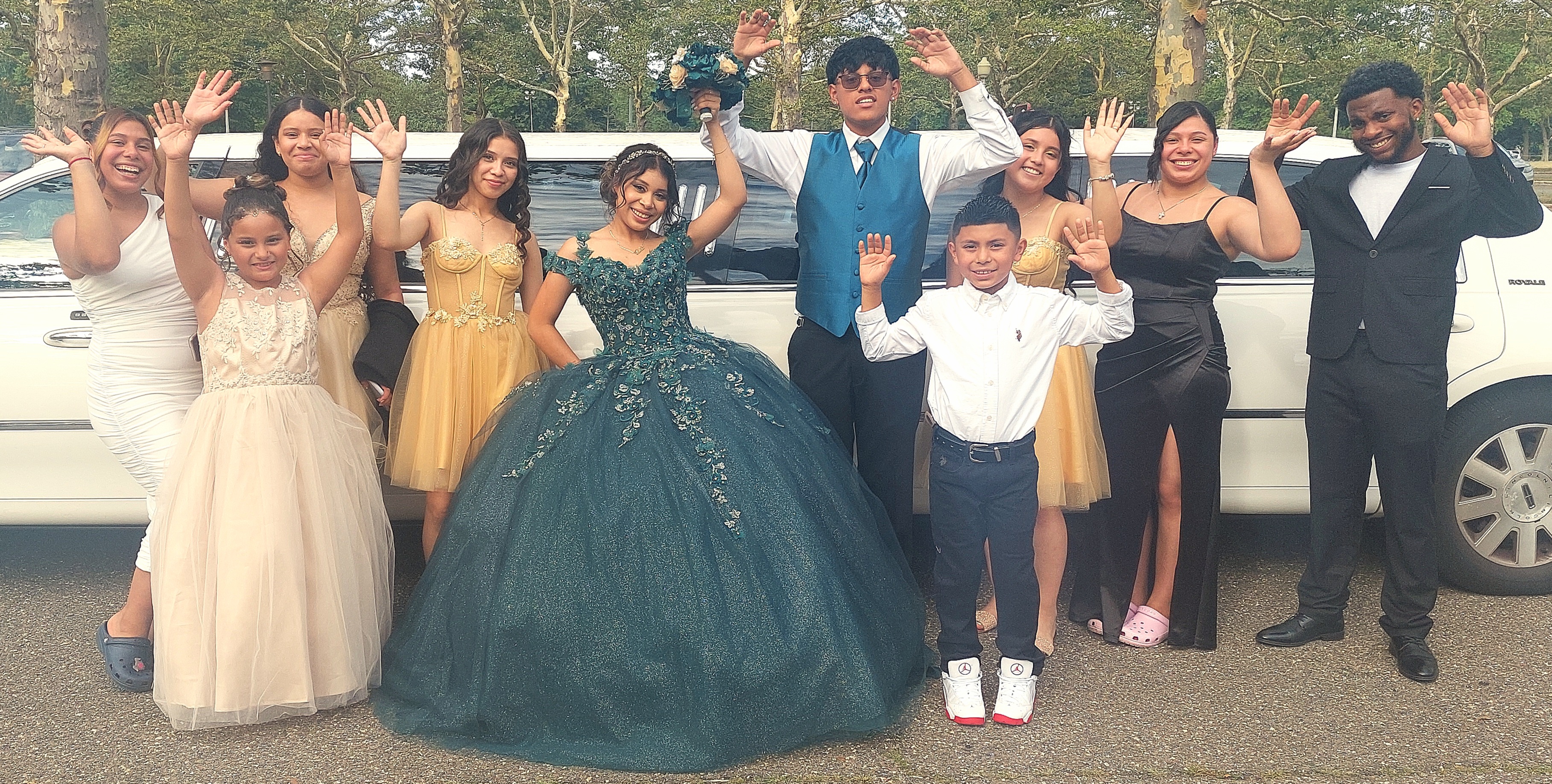 The Most Affordable And Trusted Quinceanera Limo Service in Long Island 